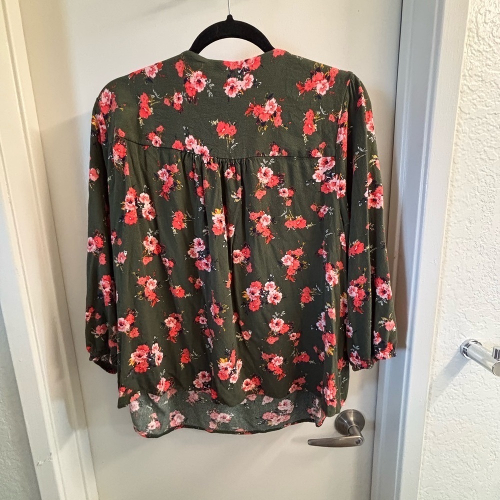 St. John's Bay Floral Blouse - Olive and Rose - Picture 4 of 4